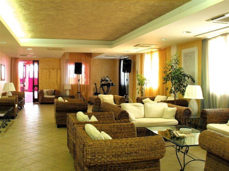 Borgo Saraceno Hotel-Residence Санта-Тереза-Галлура Екстер'єр фото