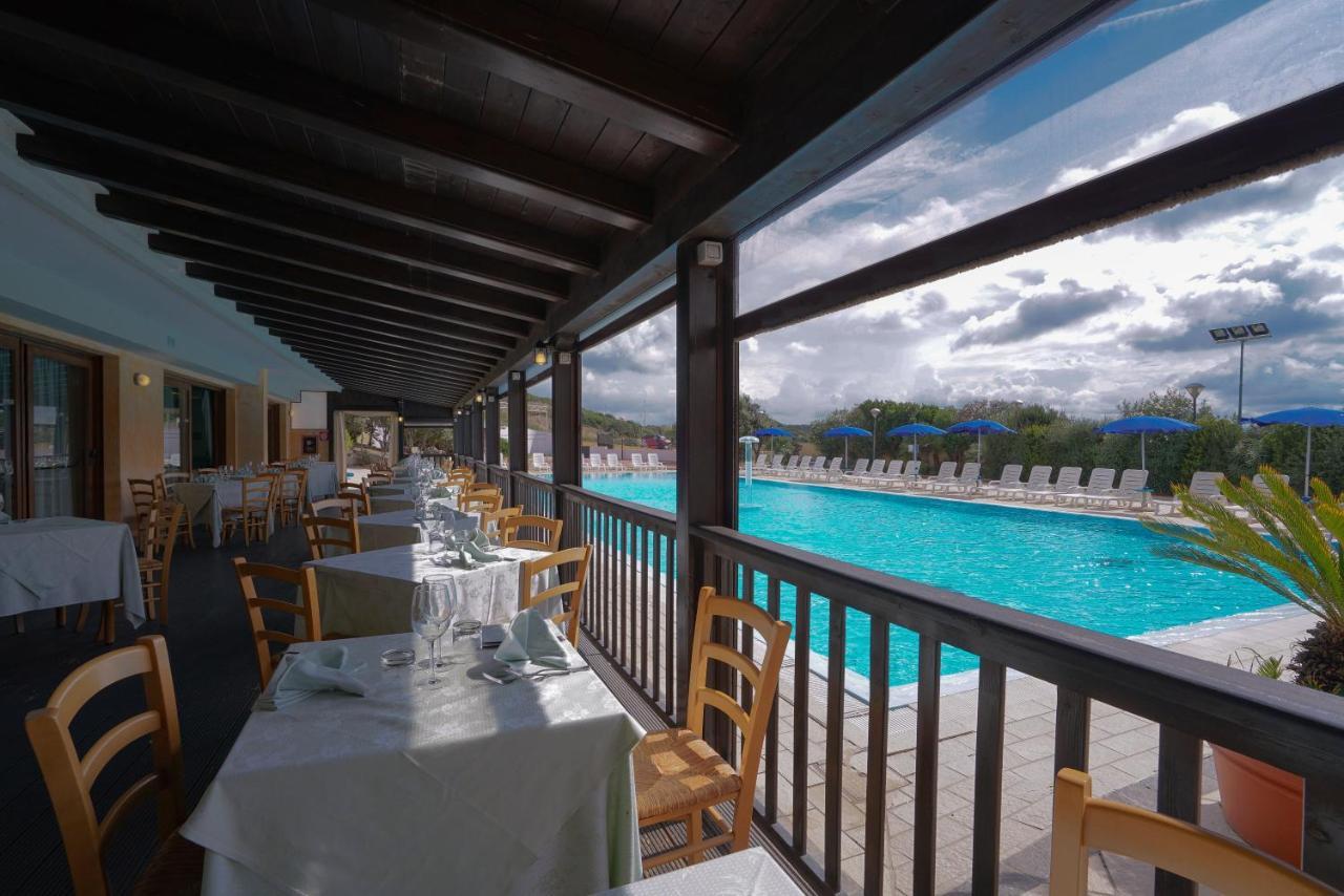 Borgo Saraceno Hotel-Residence Санта-Тереза-Галлура Екстер'єр фото