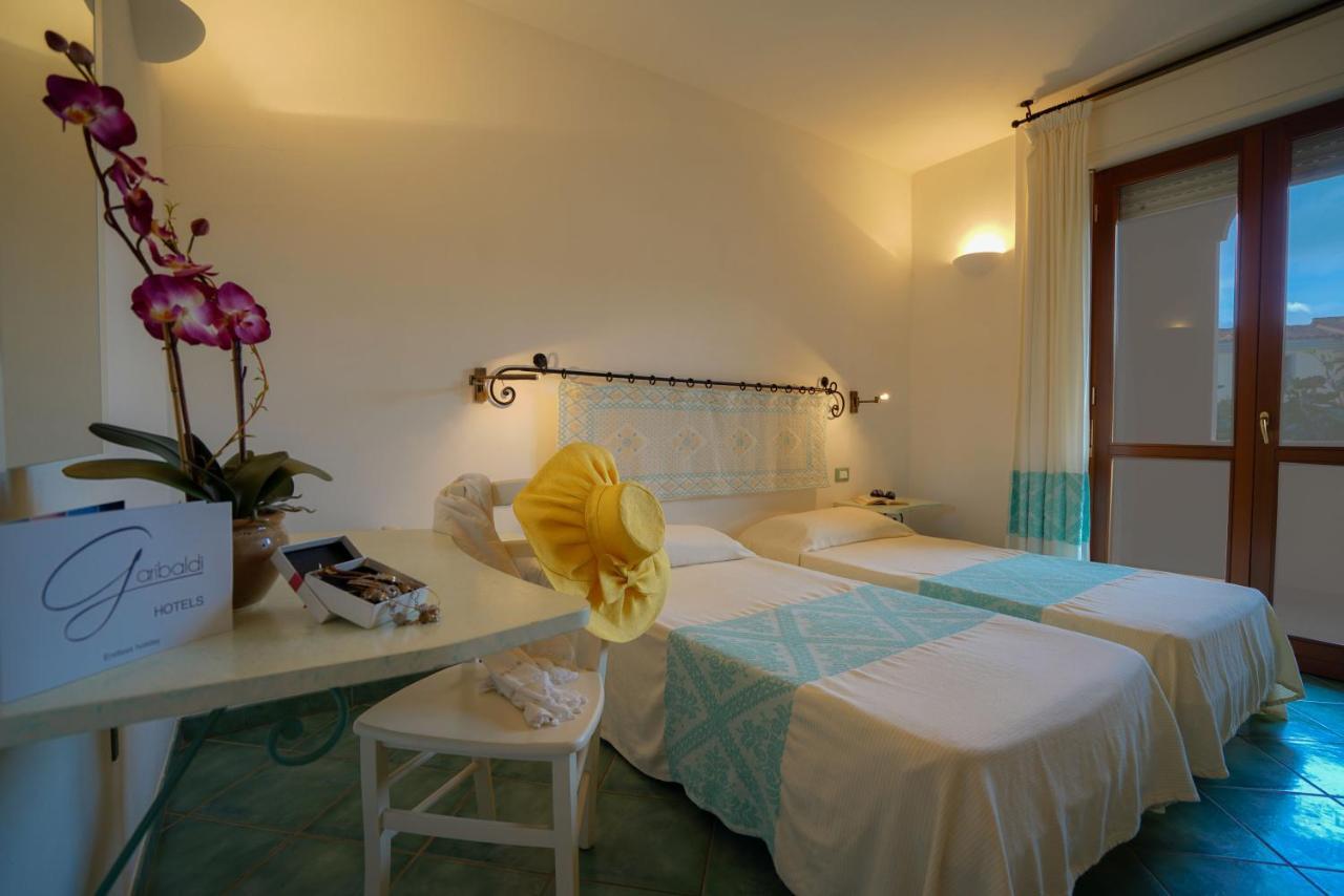 Borgo Saraceno Hotel-Residence Санта-Тереза-Галлура Екстер'єр фото